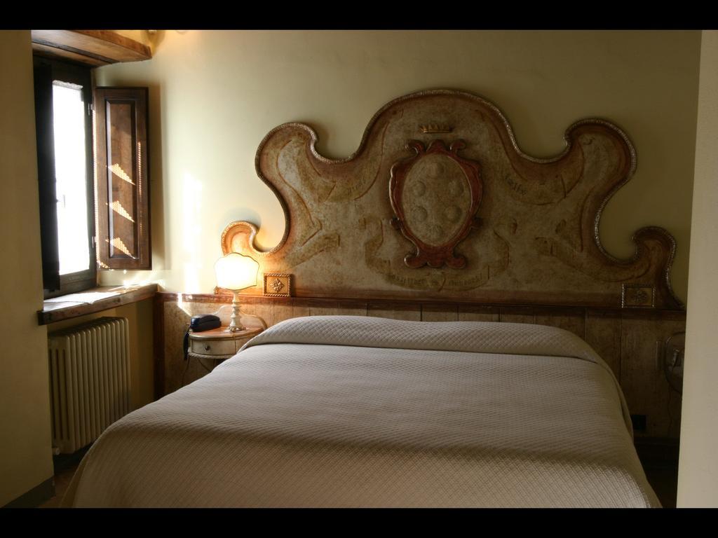 基安蒂盖奥勒 Castellare De' Noveschi旅馆 客房 照片